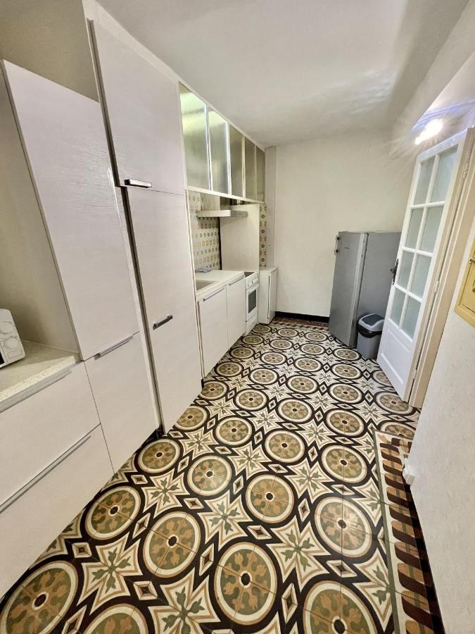 La Barbacane Pied Cite Medievale Каркасон Екстериор снимка